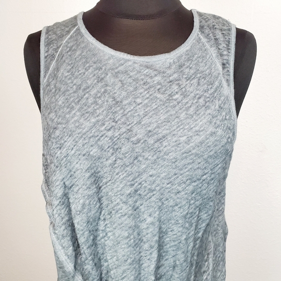 Linen Laissez Faire partial wrap blouse tie bottom - Picture 2 of 7